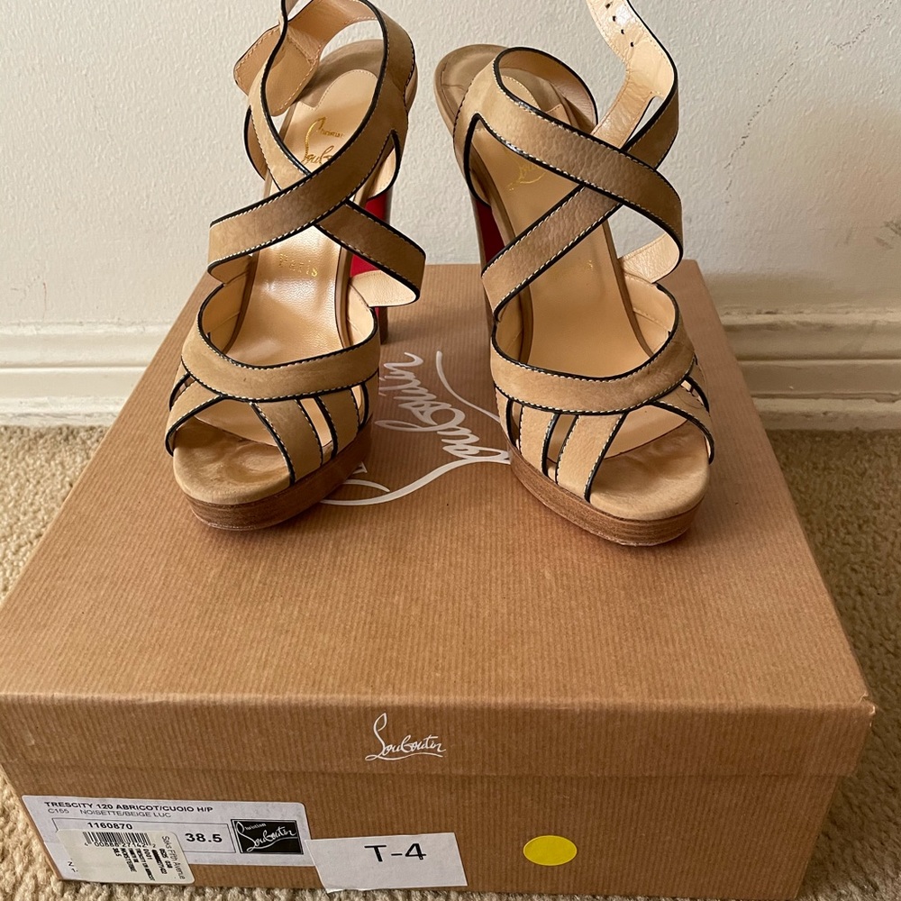 Christian Louboutin high heels 👠 Beige Trescity 120mm Abricot Tan Suede